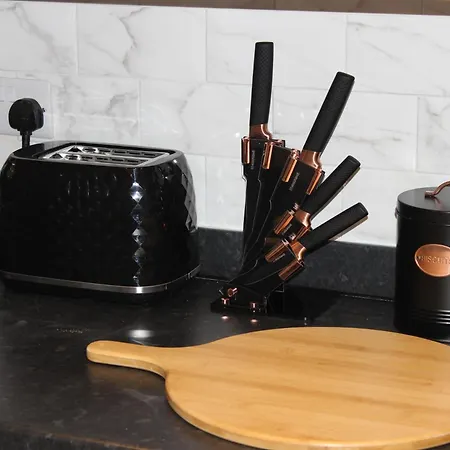 Ashville Grange Sleeps 10 Large Beautiful House 度假居 *