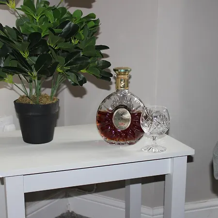 Ashville Grange Sleeps 10 Large Beautiful House 度假居 *