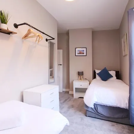 Ashville Grange Sleeps 10 Large Beautiful House