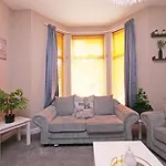 Holiday home Ashville Grange Sleeps 10 Large Beautiful House