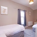 Ashville Grange Sleeps 10 Large Beautiful House