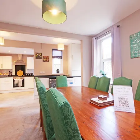 Ashville Grange Sleeps 10 Large Beautiful House Tatil Evi