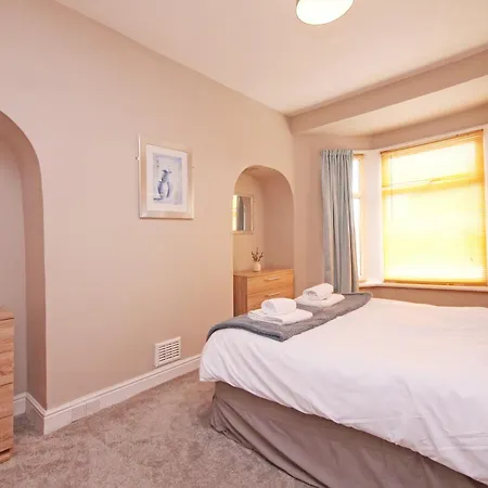 Ashville Grange Sleeps 10 Large Beautiful House * スカーバラ
