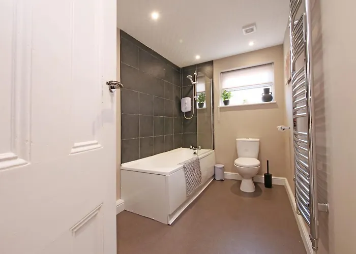 Ashville Grange Sleeps 10 Large Beautiful House Scarborough