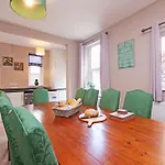 Ashville Grange Sleeps 10 Large Beautiful House Σκάρμπορο